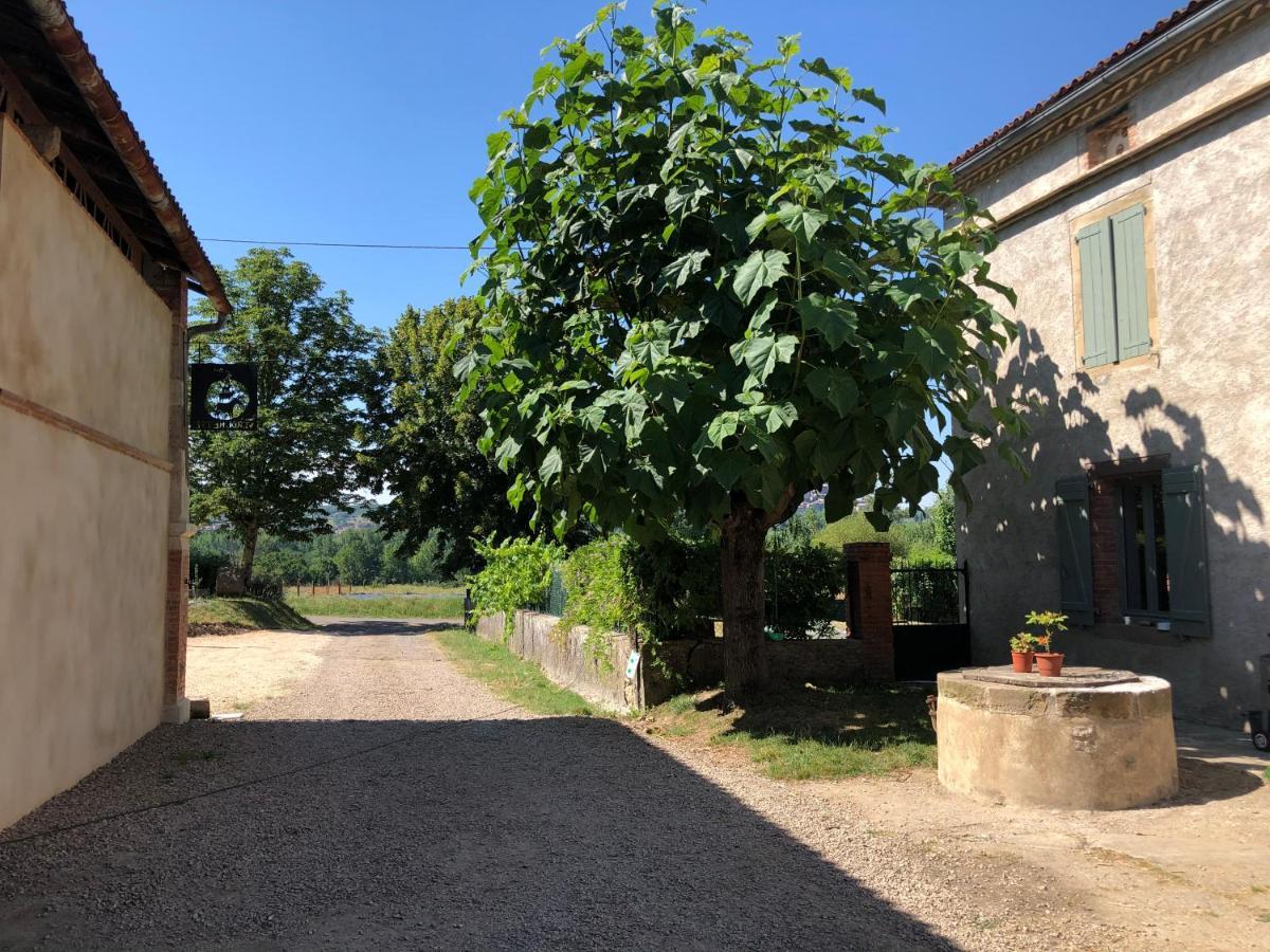 Gite A La Ferme De Verdurette Cordes-Sur-Ciel Exterior photo